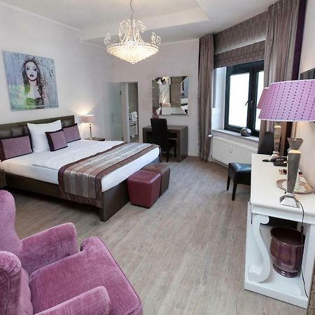 Hotel Prinz Anton Dusseldorf Bagian luar foto
