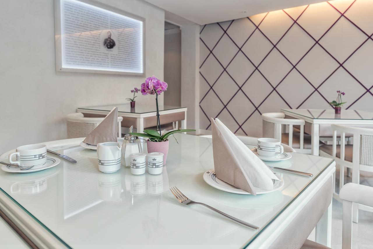 Hotel Prinz Anton Dusseldorf Bagian luar foto