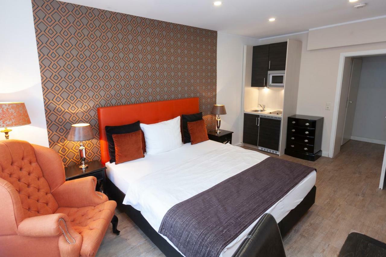 Hotel Prinz Anton Dusseldorf Bagian luar foto