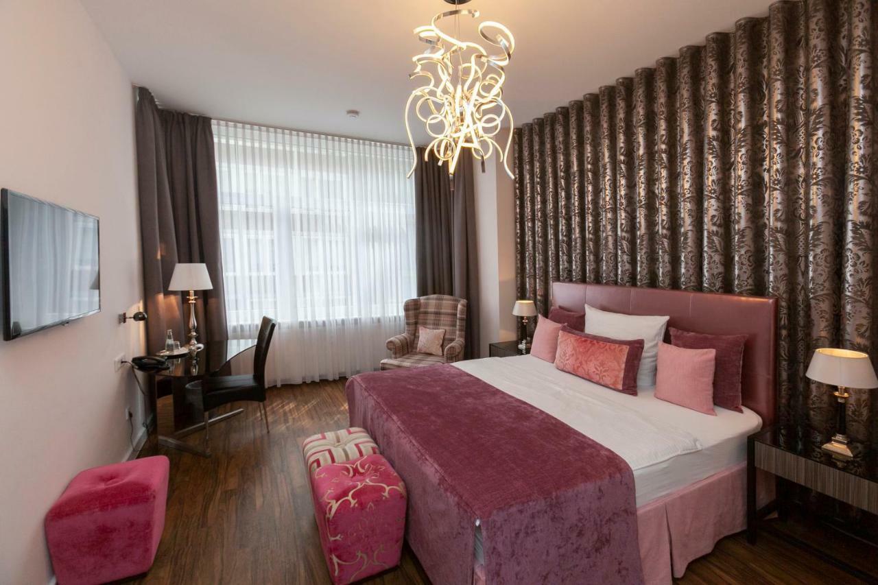 Hotel Prinz Anton Dusseldorf Bagian luar foto